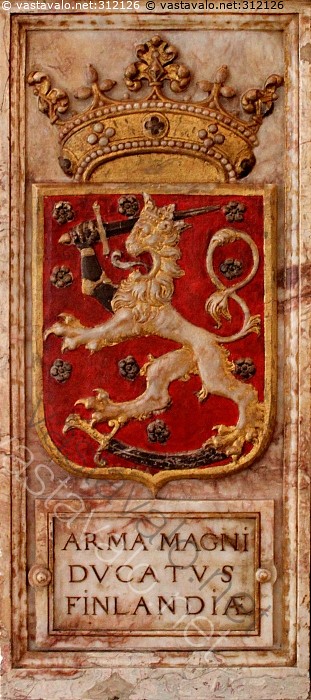 Vanhin tunnettu leijonavaakuna, vuodelta 1583. Kustaa Vaasan hautamuistomerkissä Upsalan tuomiokirkossa. 